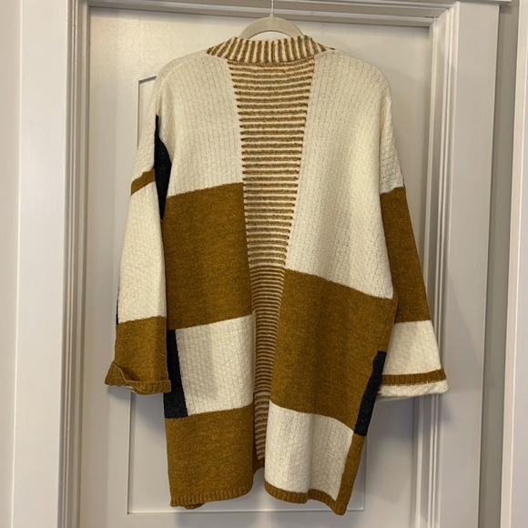 Buttery Soft Sweater - Picture 6 of 7